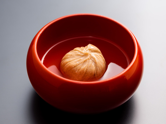 栗の茶巾絞り葛仕立て